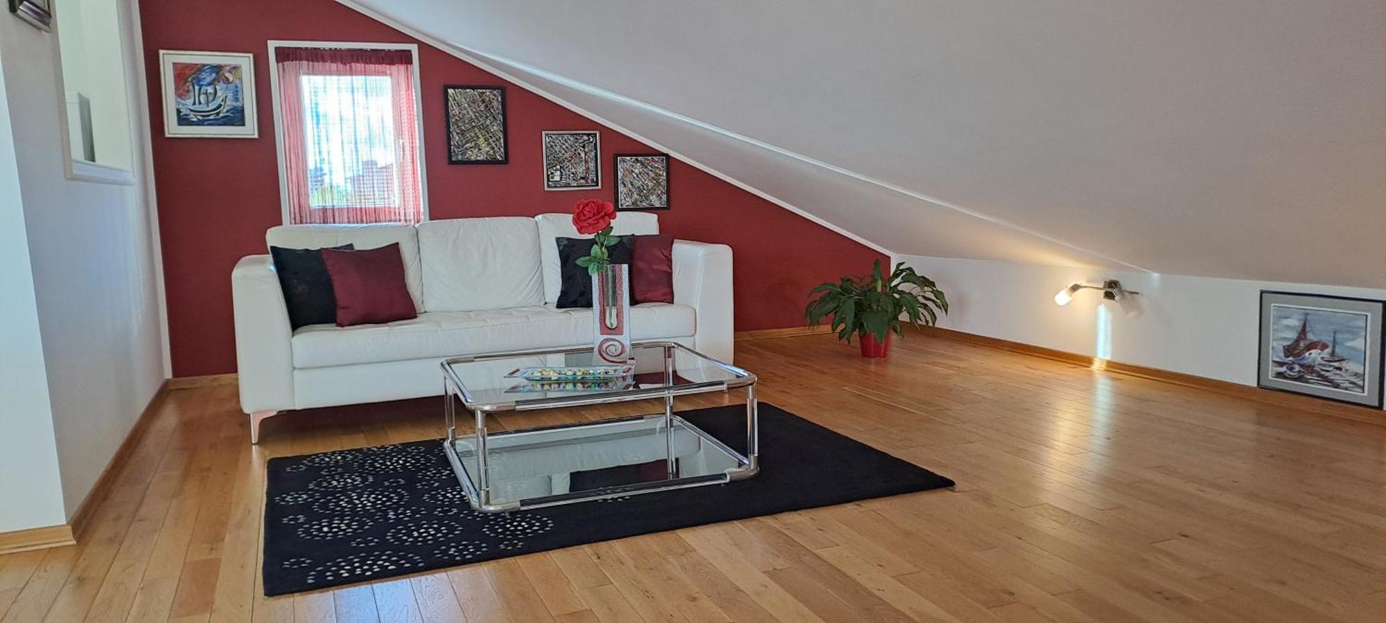 Apartments Laura Senj  Εξωτερικό φωτογραφία