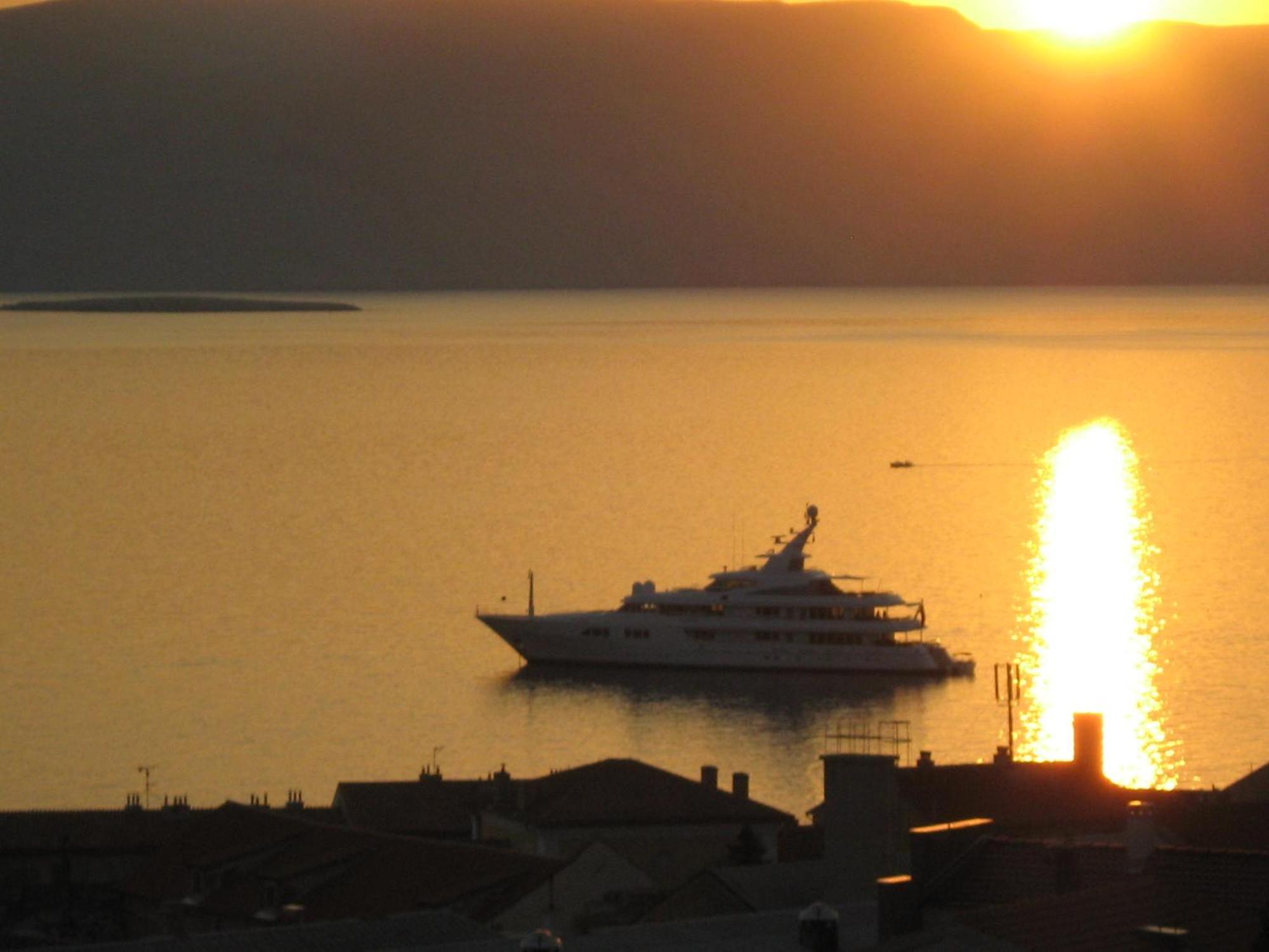 Apartments Laura Senj  Εξωτερικό φωτογραφία