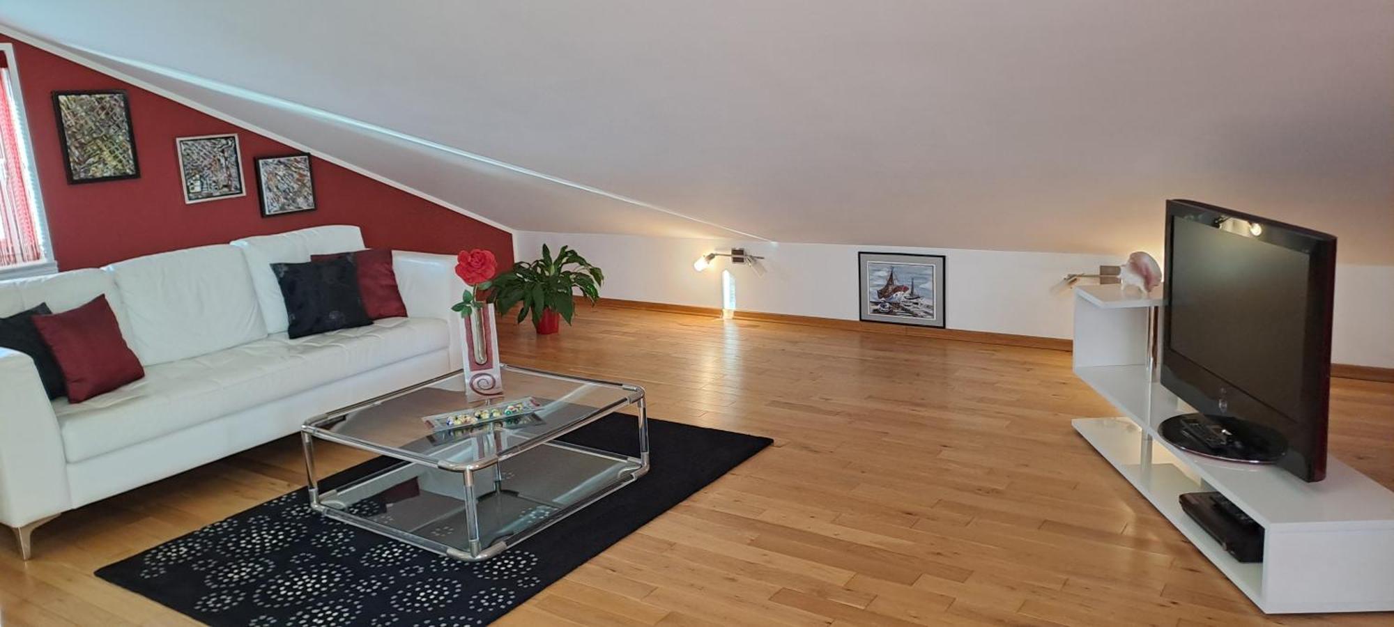 Apartments Laura Senj  Εξωτερικό φωτογραφία