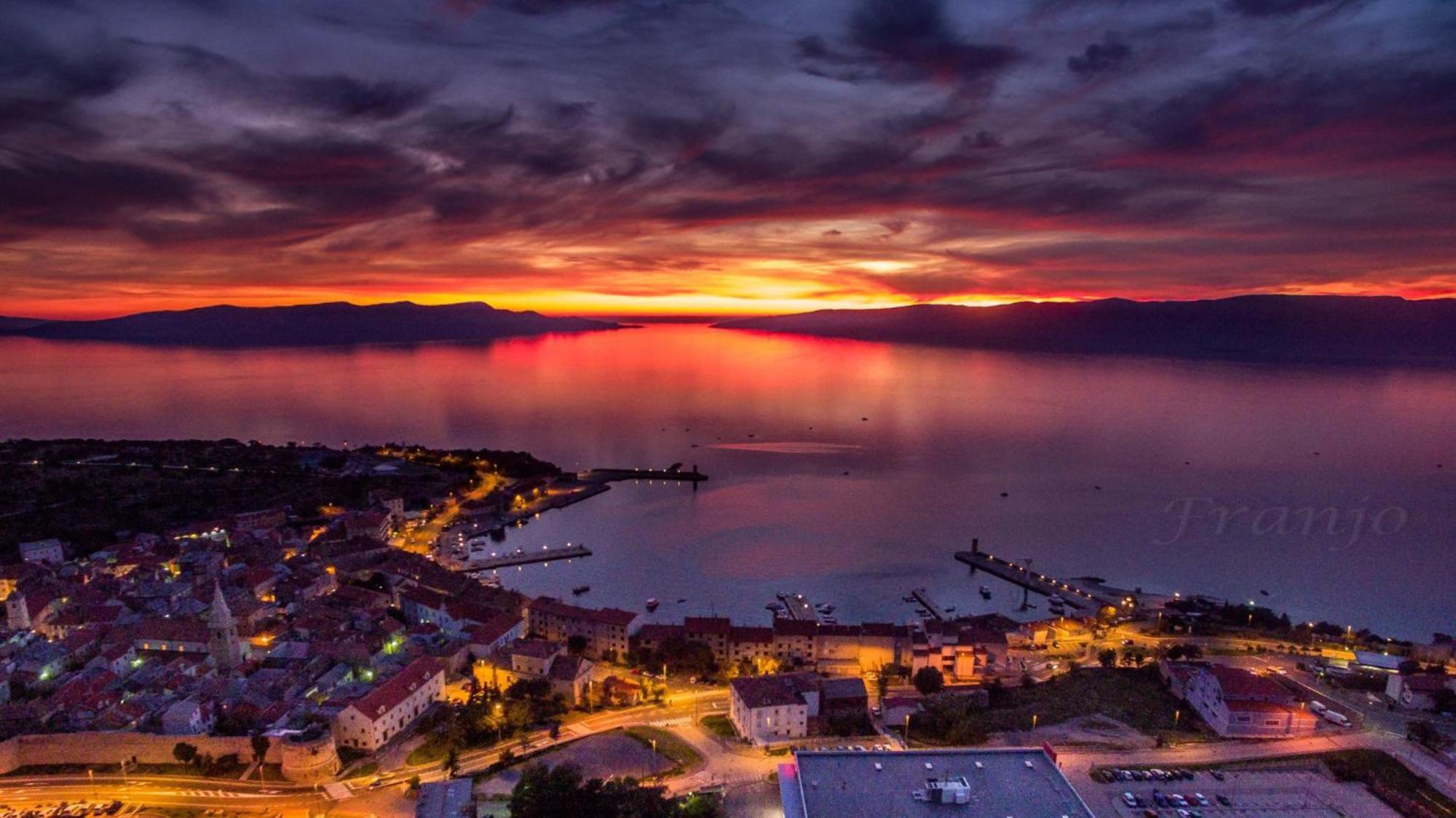 Apartments Laura Senj  Εξωτερικό φωτογραφία